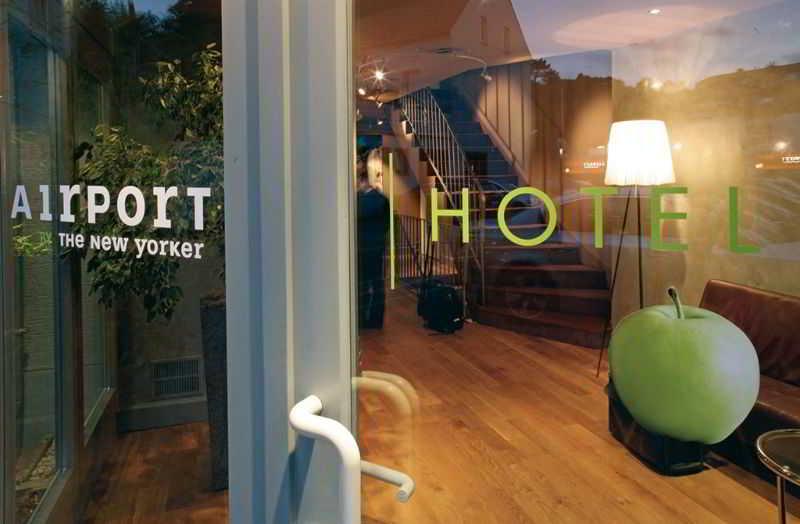 Airport Hotel By The New Yorker Cologne Exterior photo